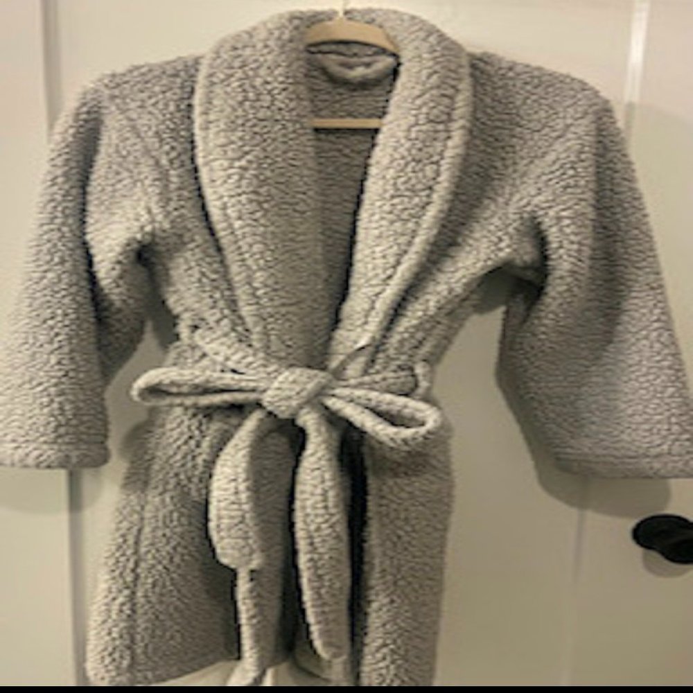 Pottery Barn Heather Grey Teddy Bear (Sherpa) Robe Size Small